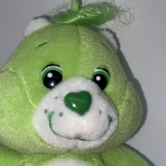 Care Bears Good Luck Bear Plush 20th Anniversary Green Shamrock Carlton Cards - Picture 2 of 16